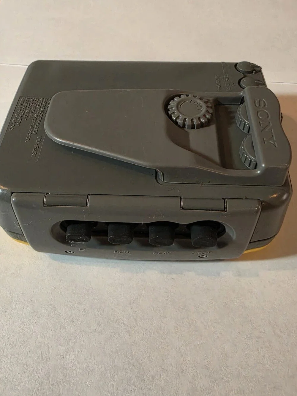 Vintage Sony Sports Walkman model WM-FS191 For Parts Only